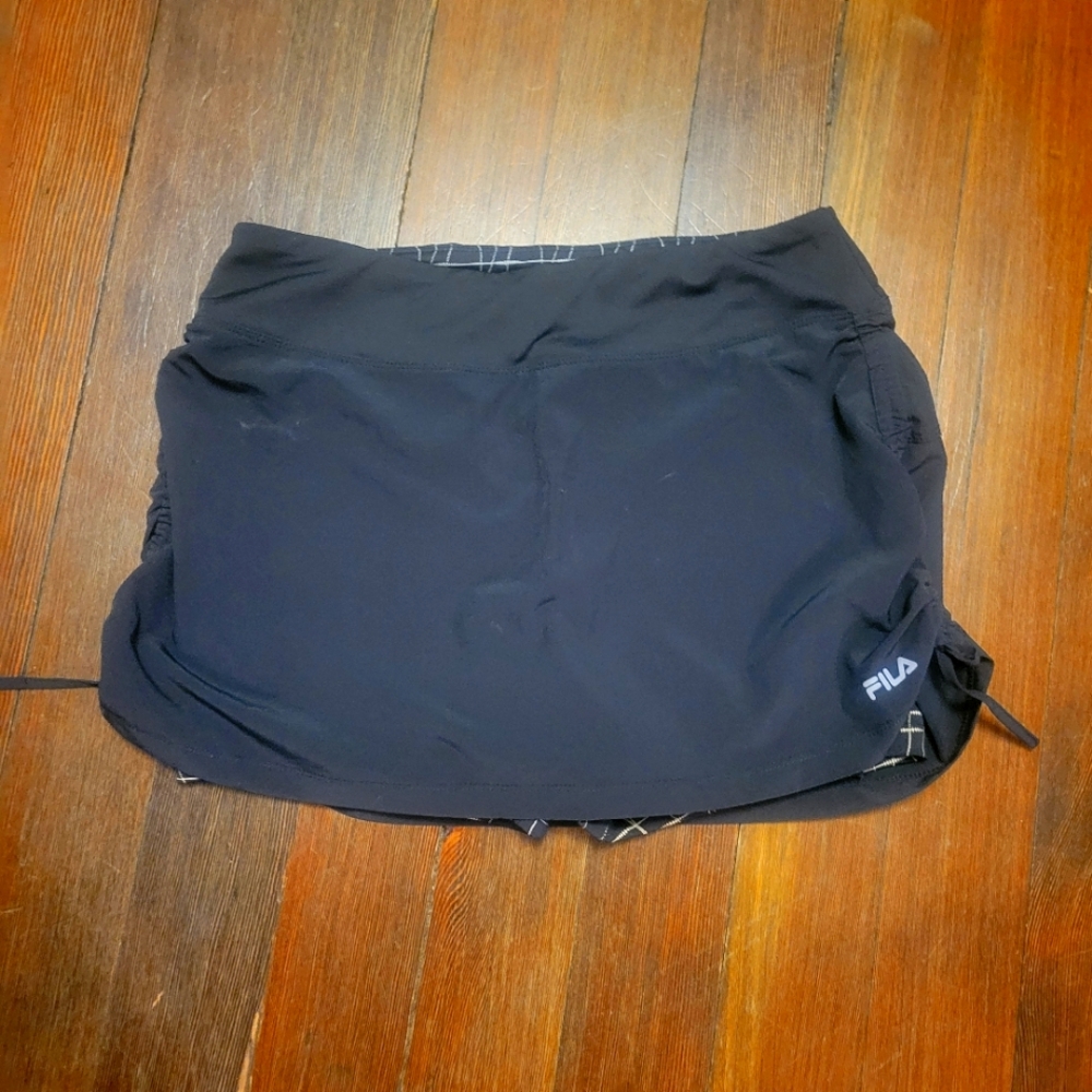Fila skort